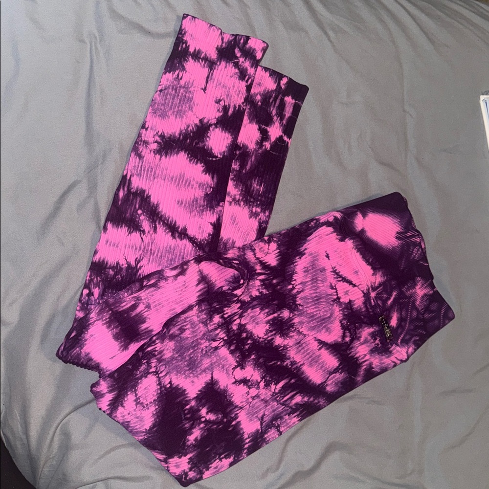 Bombshell Sportswear Tie Dye Seamless Legging - New L/XL